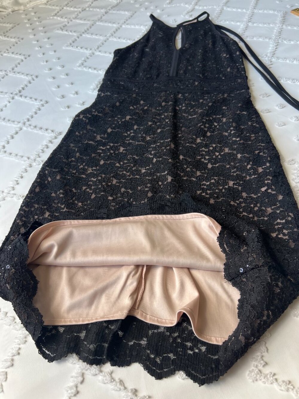 NW Nightway Lace, Sequins Cocktail Dress in Black and Nude SIZE 8 - Picture 5 of 16